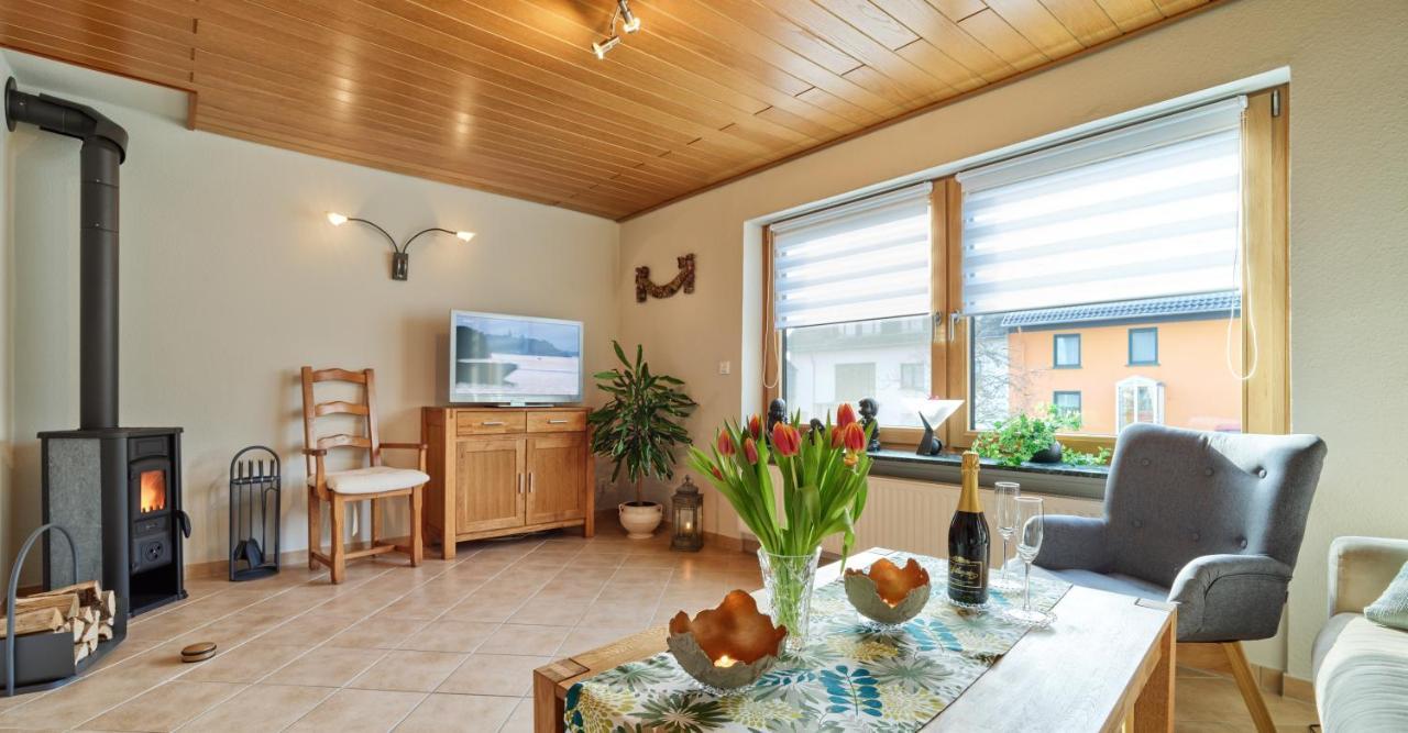 Ferienhaus Götten Hontheim Exterior foto